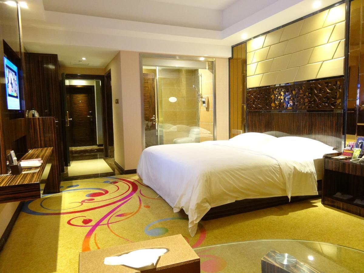 Xilaifeng Hotel Наньнин Экстерьер фото