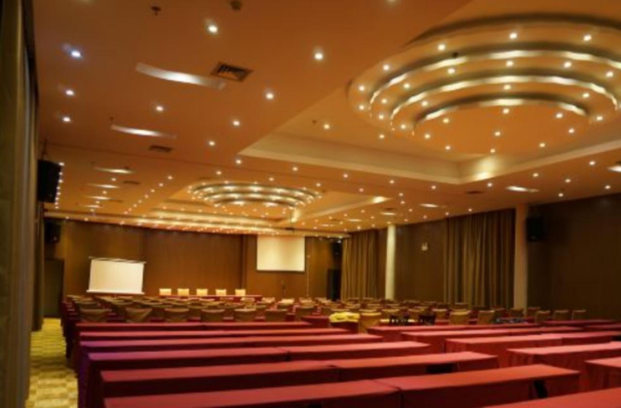 Xilaifeng Hotel Наньнин Экстерьер фото